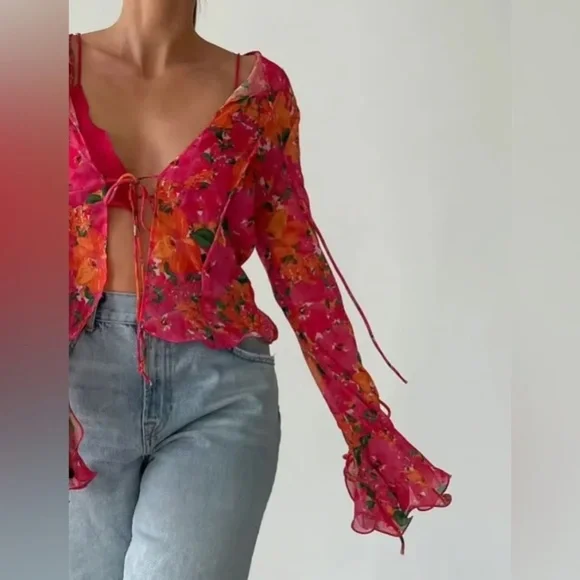 RUMORED East End Top - Picture 6 of 7